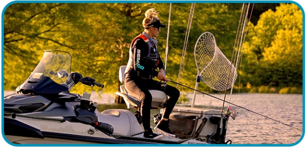 Skútr vodní Sea-Doo FishPro APEX 300 iDF