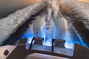 Sundancer 370 outboard