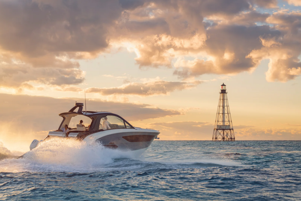 Sundancer 370 outboard