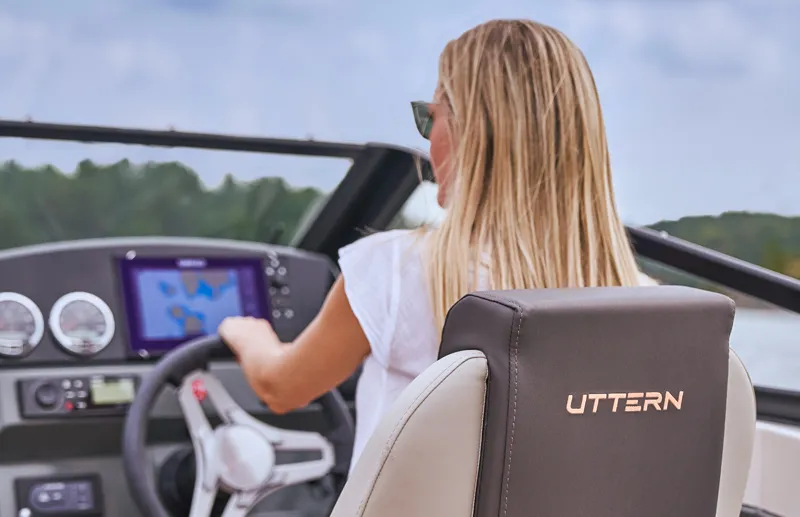 UTTERN D65